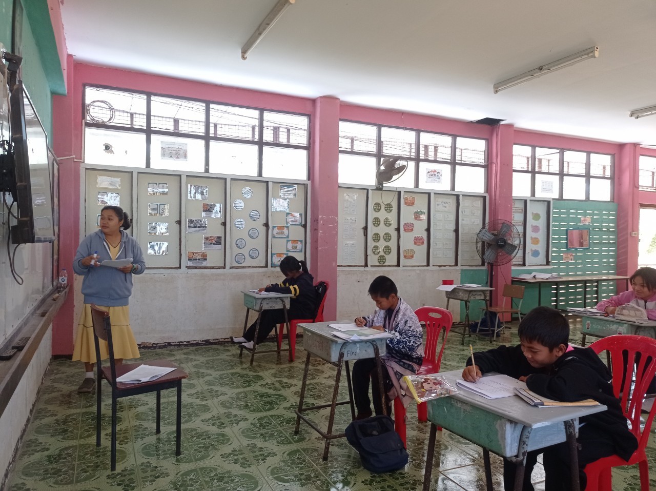 ดำเนินการเตรียมความพร้อมเพื่อยกระดับผลสัมฤทธิ์ทางการเรียน O-net , NT  และการประเมินคุณภาพผู้เรียนรอบด้าน ในรูปแบบออนไลน์